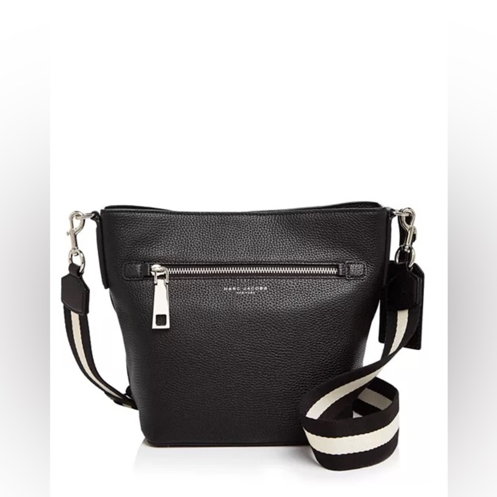 Marc Jacobs Gotham Leather Bucket Bag (missing front pull)